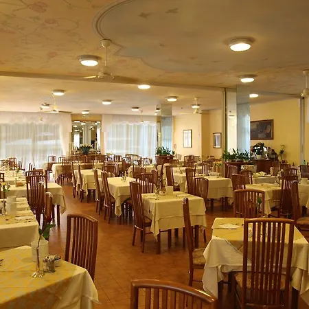 Szálloda Diana Grado